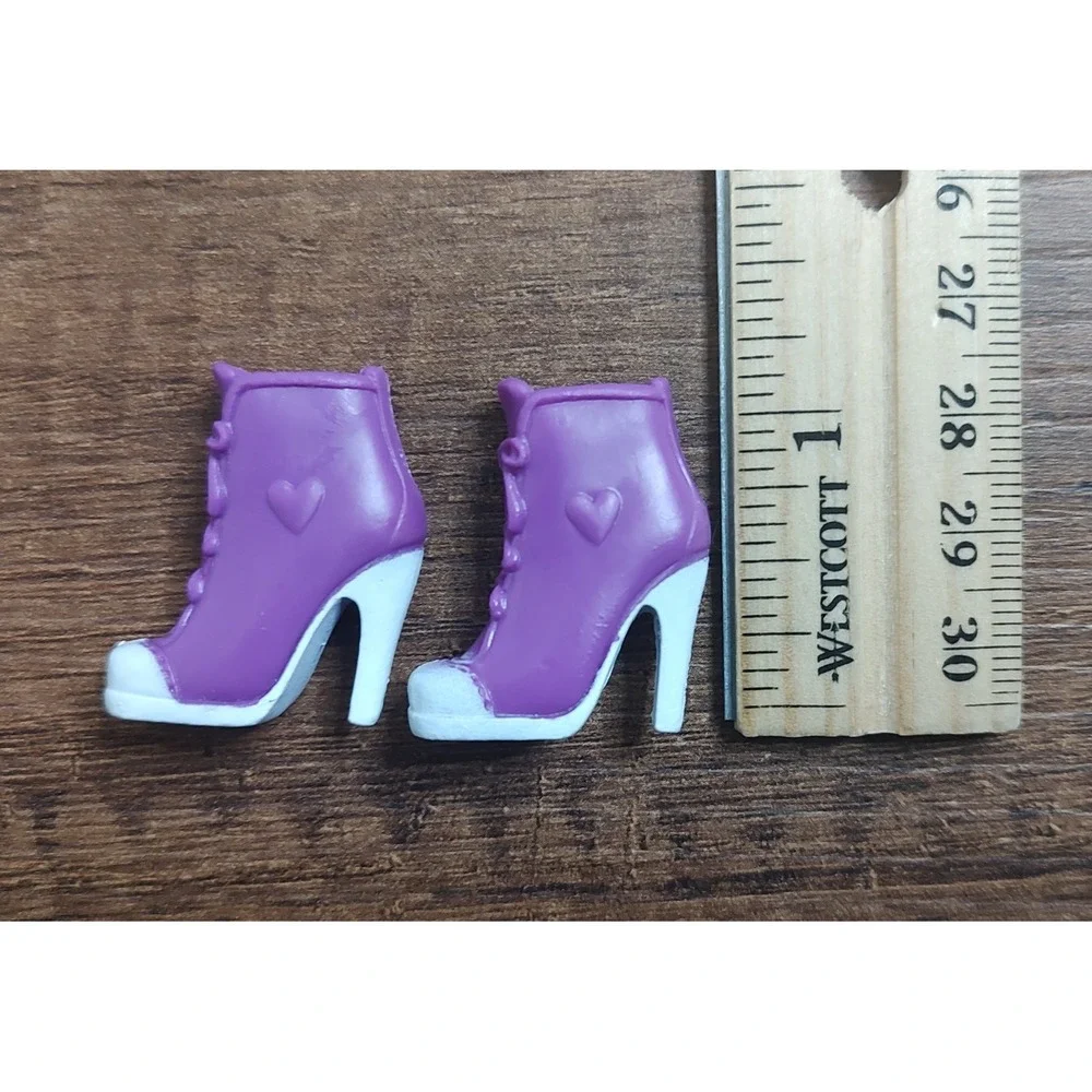 Barbie Doll Purple White High Heeled Lace Up Heart Boots Z5
